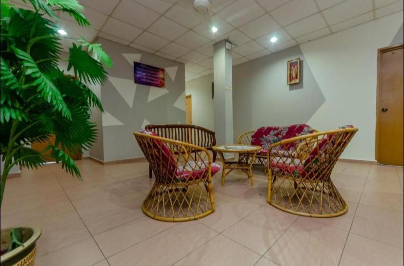Hotel D View Мерсинг Экстерьер фото